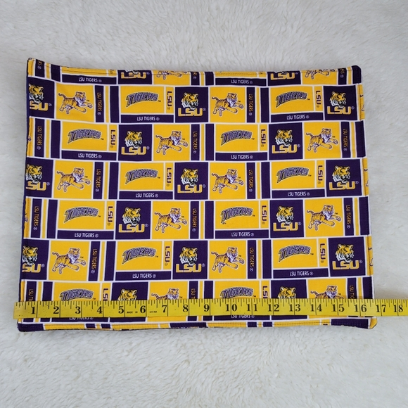 (4) LSU Tigers Louisiana State University Baton Rouge Cloth Placemats - Picture 5 of 8